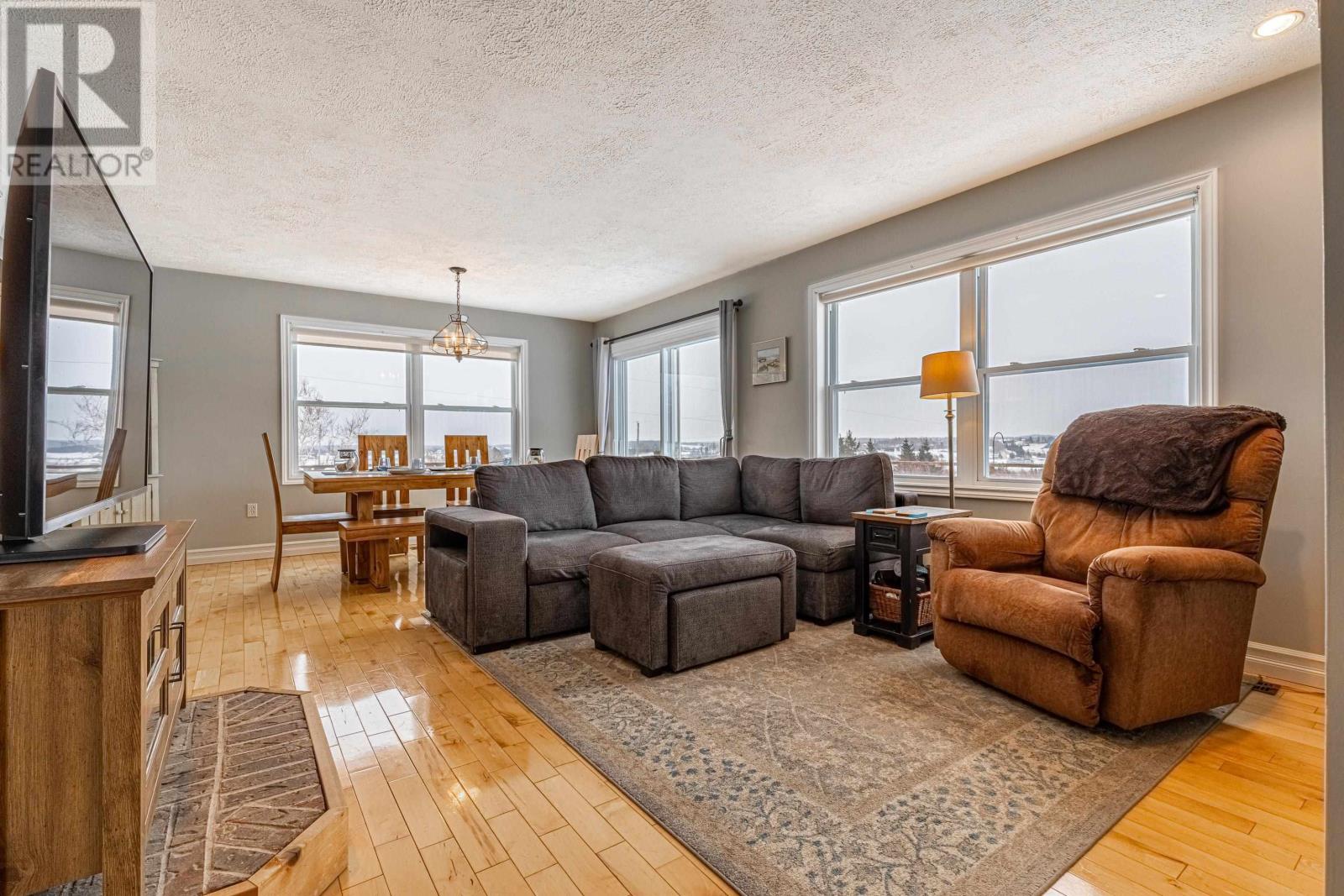 151 Campbellton Road, Stanley Bridge, Prince Edward Island  C0B 1M0 - Photo 8 - 202600437