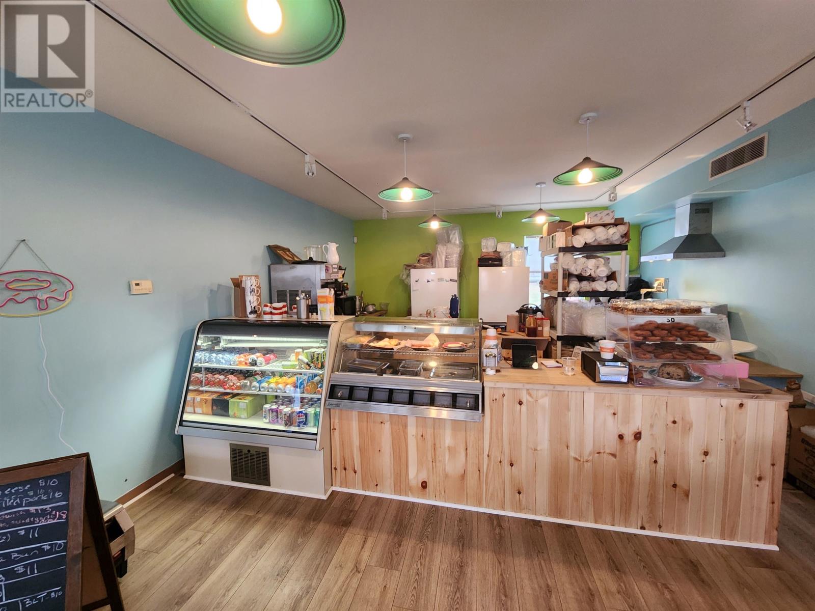 13056 Shore Road, Wood Islands, Prince Edward Island  C0A 1R0 - Photo 8 - 202600451