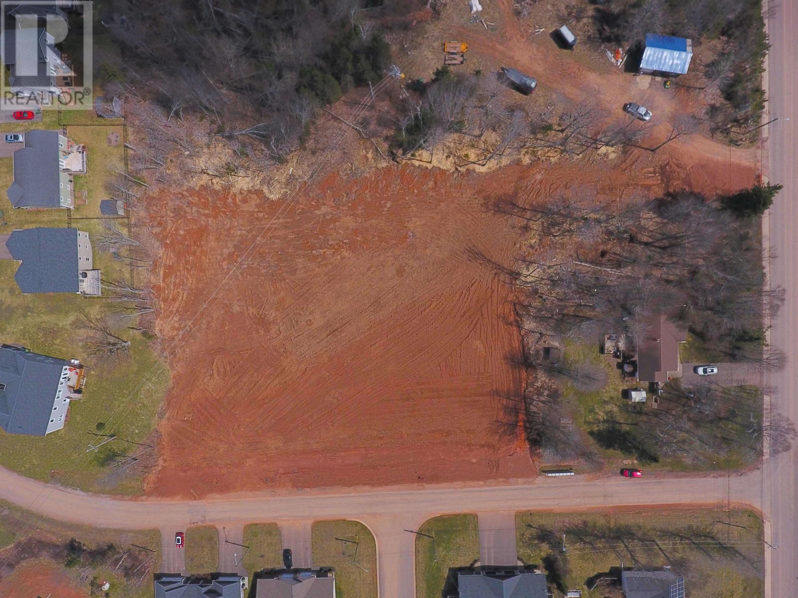 68 Royalty Road, Charlottetown, Prince Edward Island  C1E 1Z2 - Photo 2 - 202600501