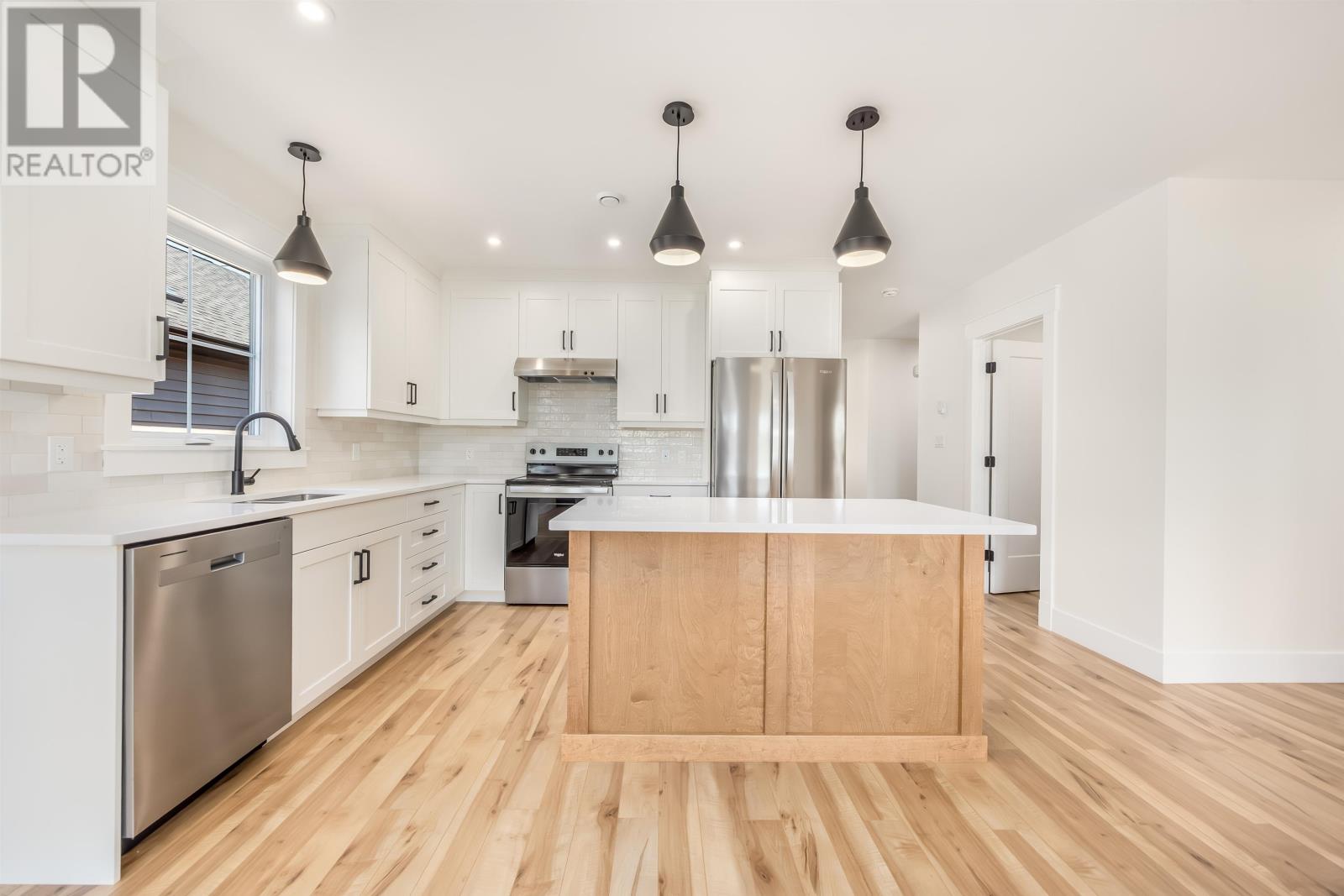 32 Reddin Heights, Stratford, Prince Edward Island  C1B 1Z4 - Photo 14 - 202600594