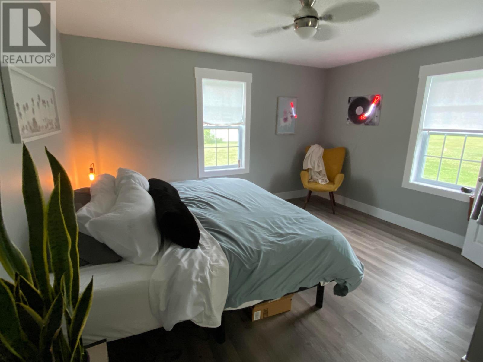 206 Main Street, Mount Stewart, Prince Edward Island  C0A 1T0 - Photo 11 - 202600692