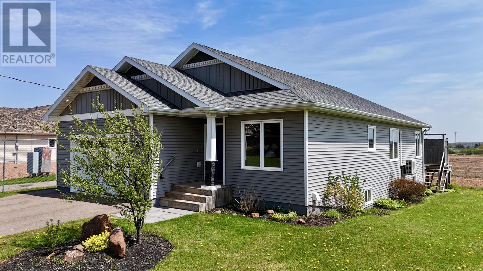 275 Greenwood Drive, Summerside, Prince Edward Island  C1N 6E3 - Photo 2 - 202600798