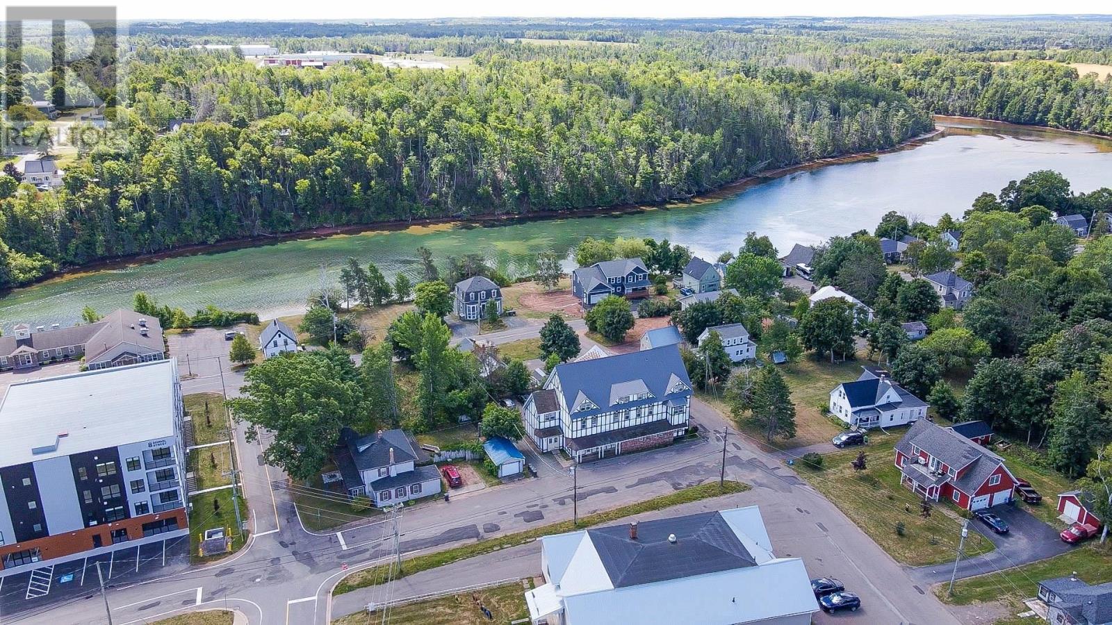 16-20 School Street, Montague, Prince Edward Island  C0A 1R0 - Photo 12 - 202600914