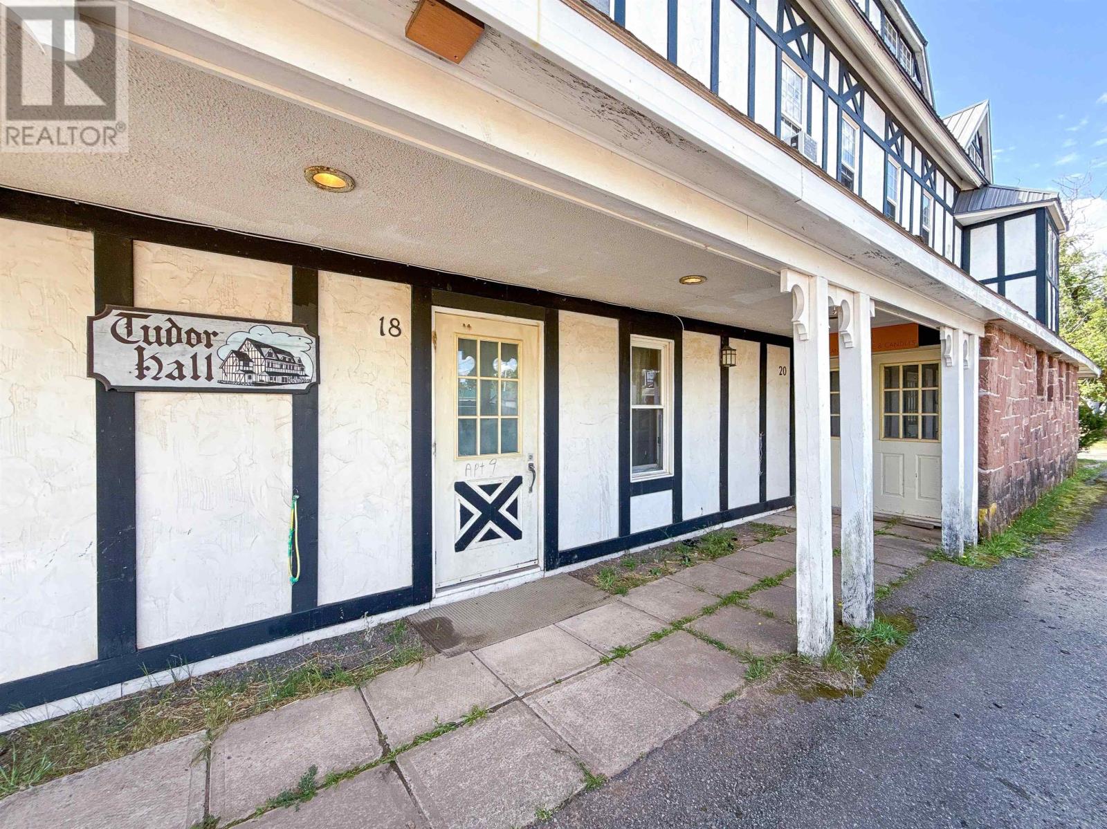 16-20 School Street, Montague, Prince Edward Island  C0A 1R0 - Photo 6 - 202600914