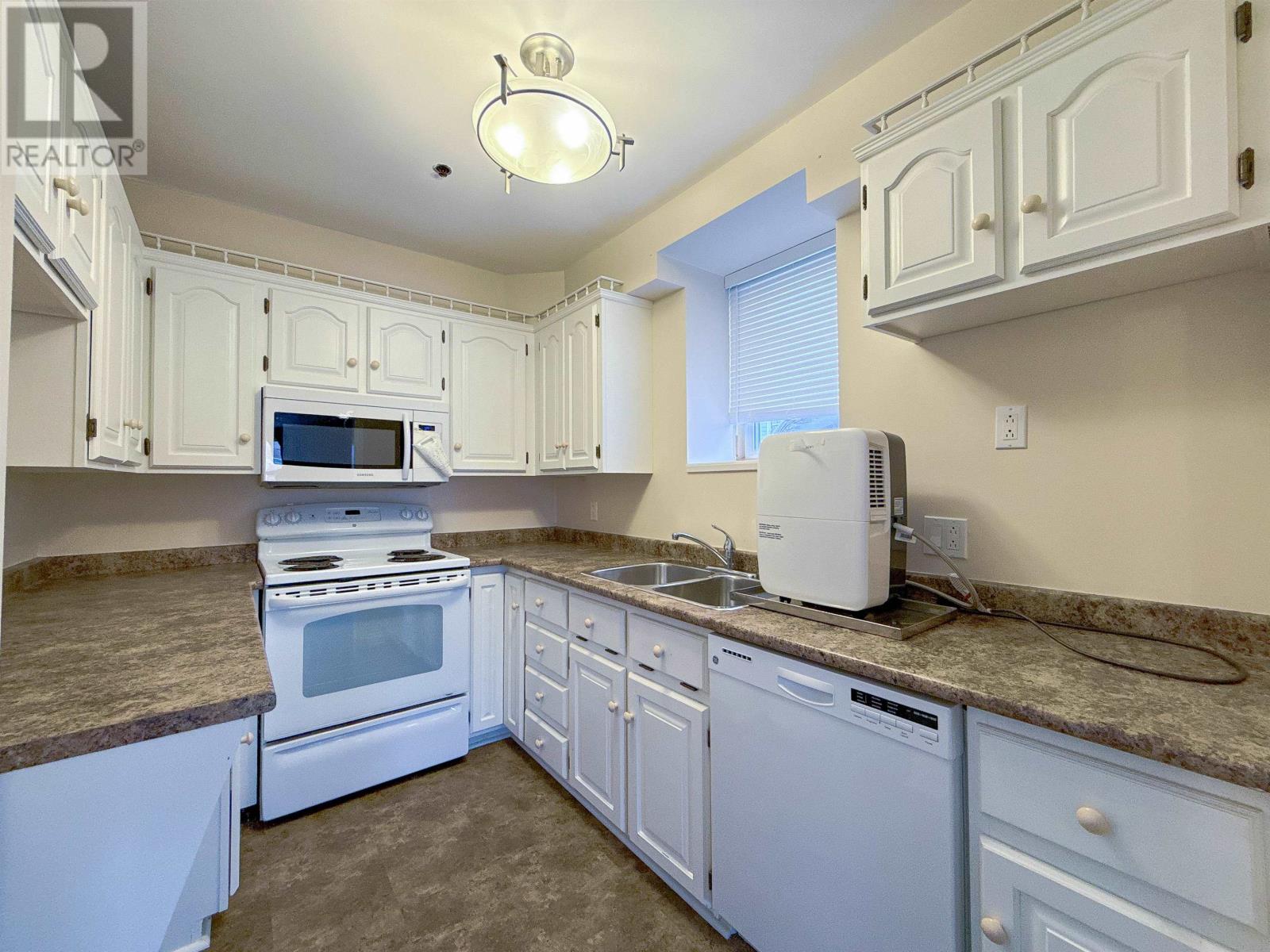 103 188 Prince Street, Charlottetown, Prince Edward Island  C1A 4R9 - Photo 8 - 202601106
