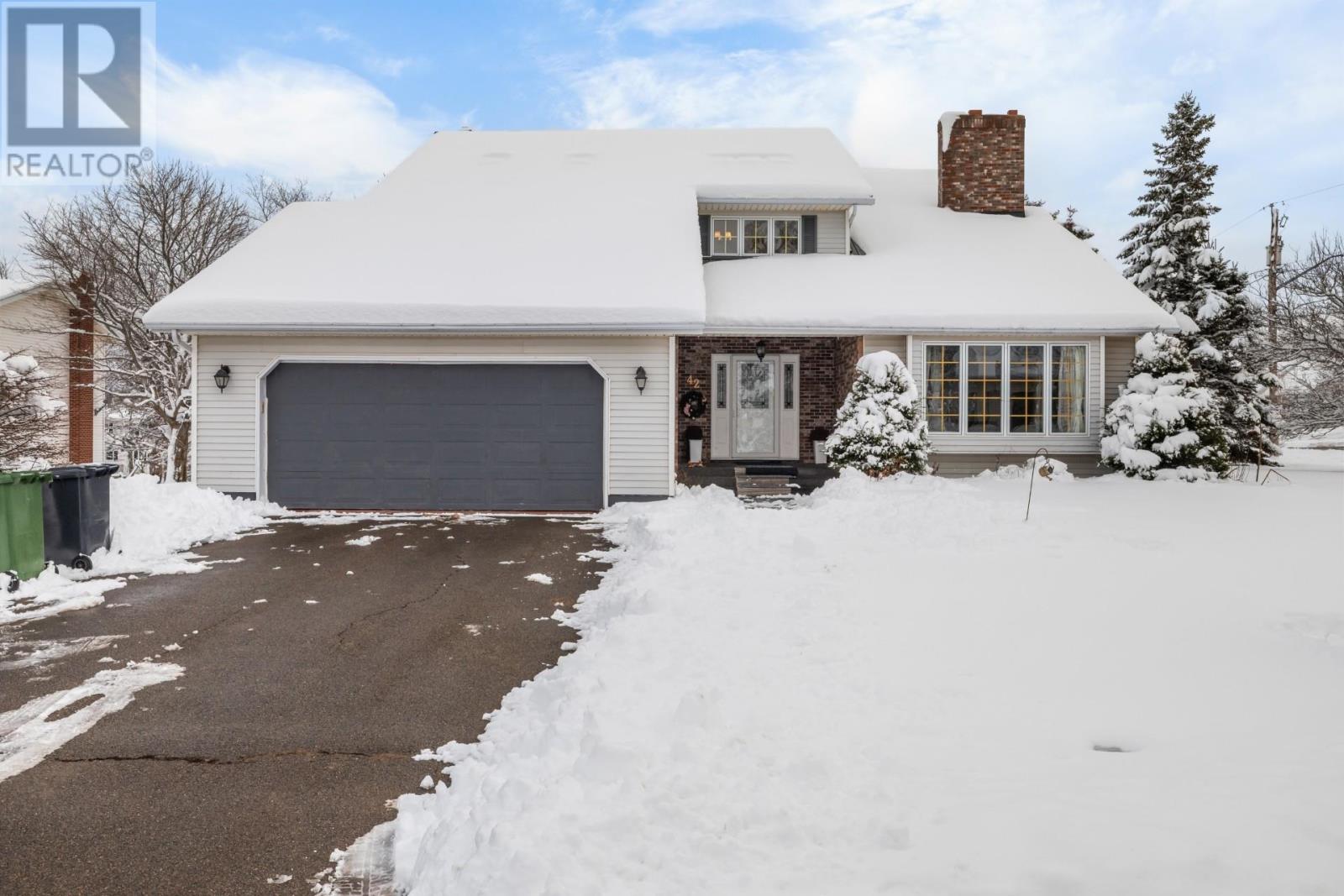 42 Cortland Street, Charlottetown, Prince Edward Island  C1E 1K9 - Photo 1 - 202601191