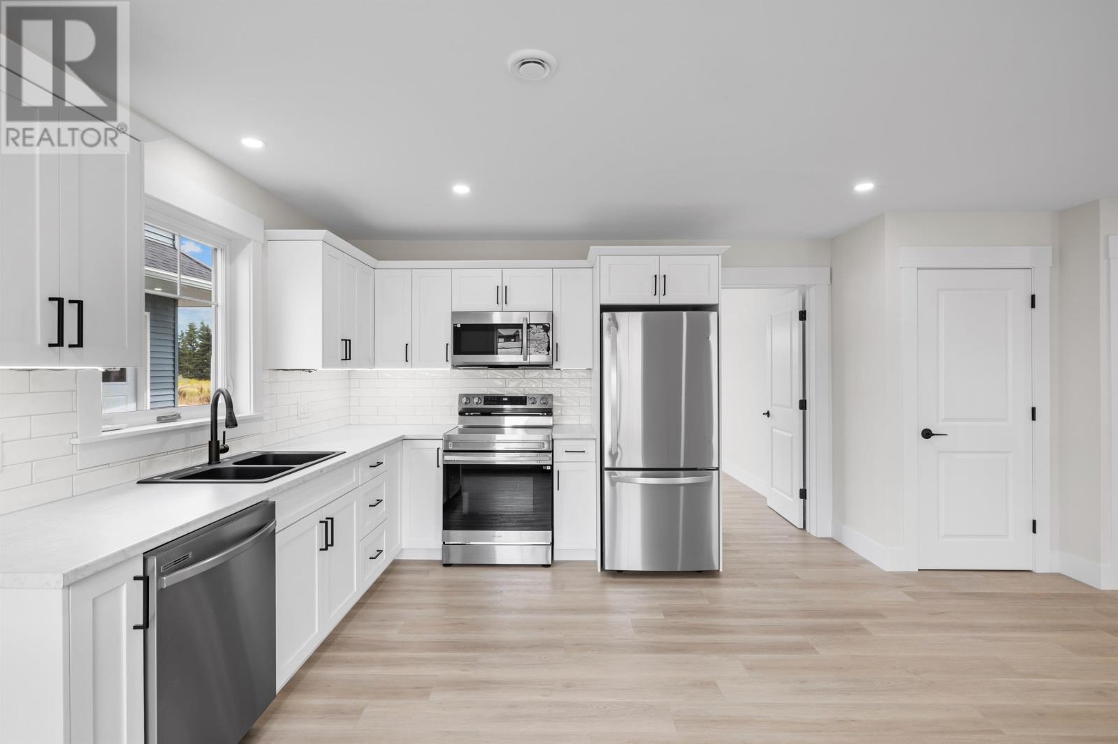 37 Hudson Avenue, Charlottetown, Prince Edward Island  C1E 3W1 - Photo 32 - 202601259