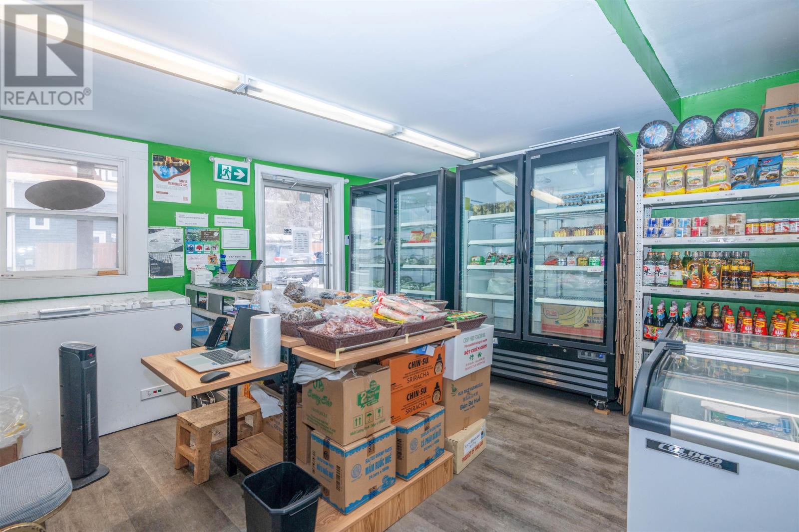 360 University Avenue, Charlottetown, Prince Edward Island  C1A 4M7 - Photo 3 - 202601526