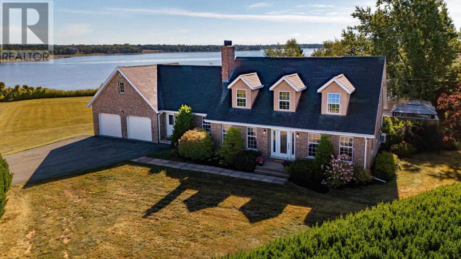 138 Cathy Drive, Cornwall, Prince Edward Island  C0A 1H0 - Photo 1 - 202601674