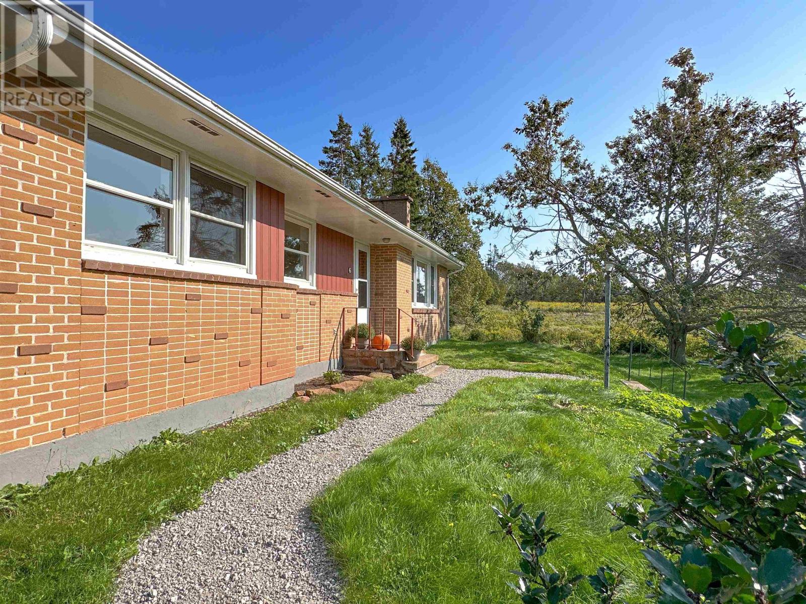 6 Dairy Lane, Stratford, Prince Edward Island  C1C 0B7 - Photo 7 - 202601805