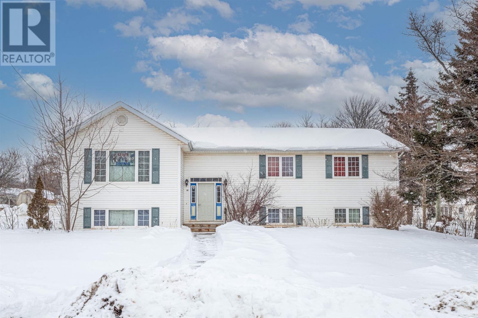 20 Hemlock Court, Sherwood, Prince Edward Island  C1A 8E2 - Photo 2 - 202601852