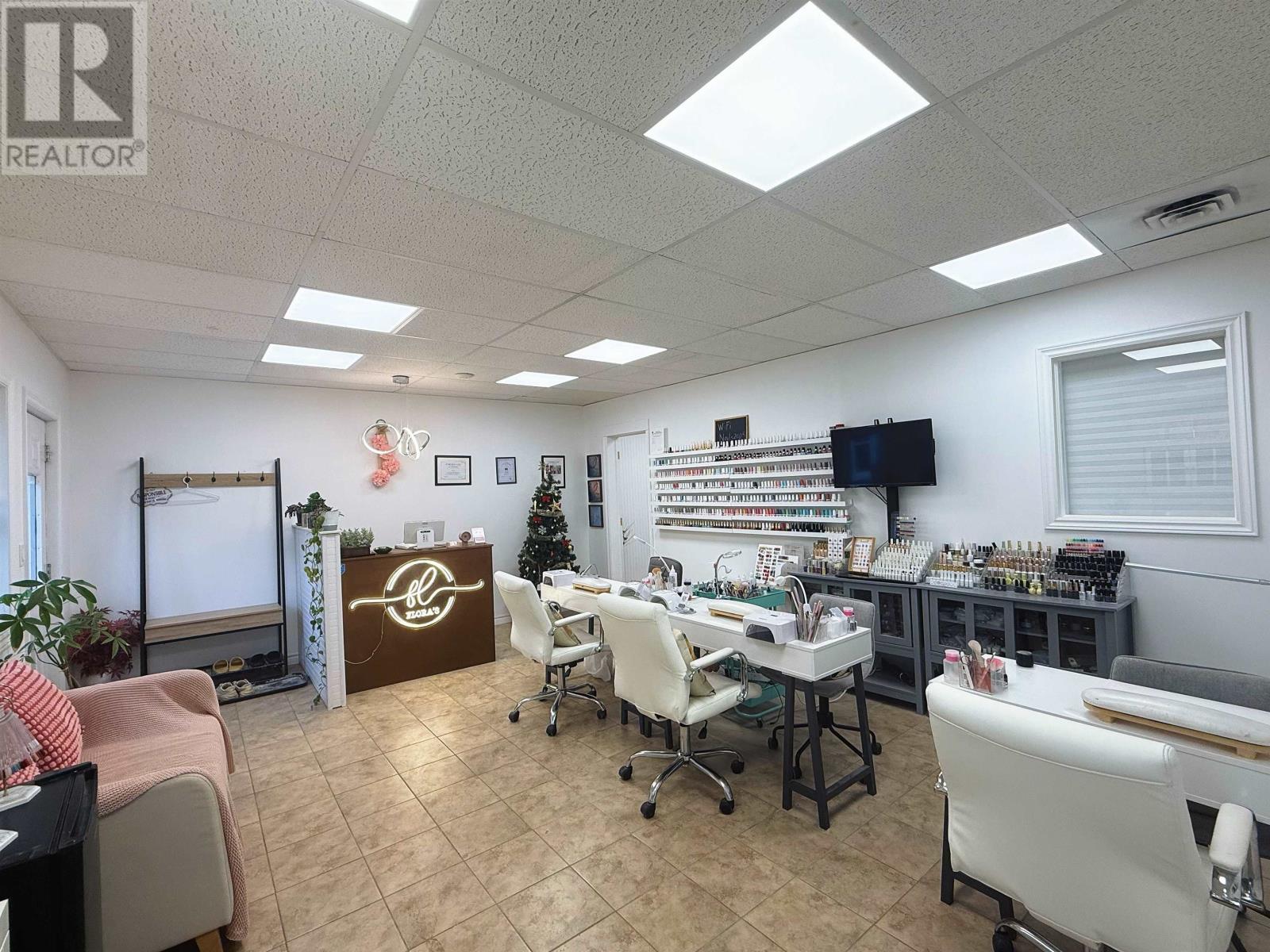 103 293 Allen Street, Charlottetown, Prince Edward Island  C1A 2W1 - Photo 2 - 202602045