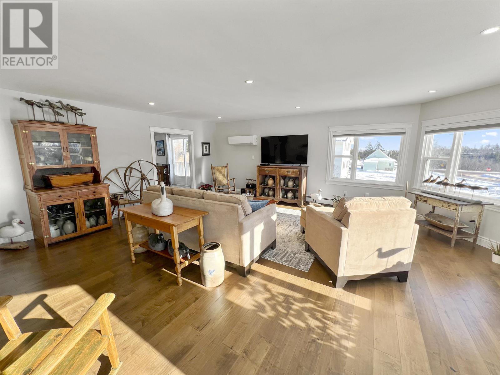 22 Hilltop Avenue, North Rustico, Prince Edward Island  C0A 1X0 - Photo 13 - 202602082