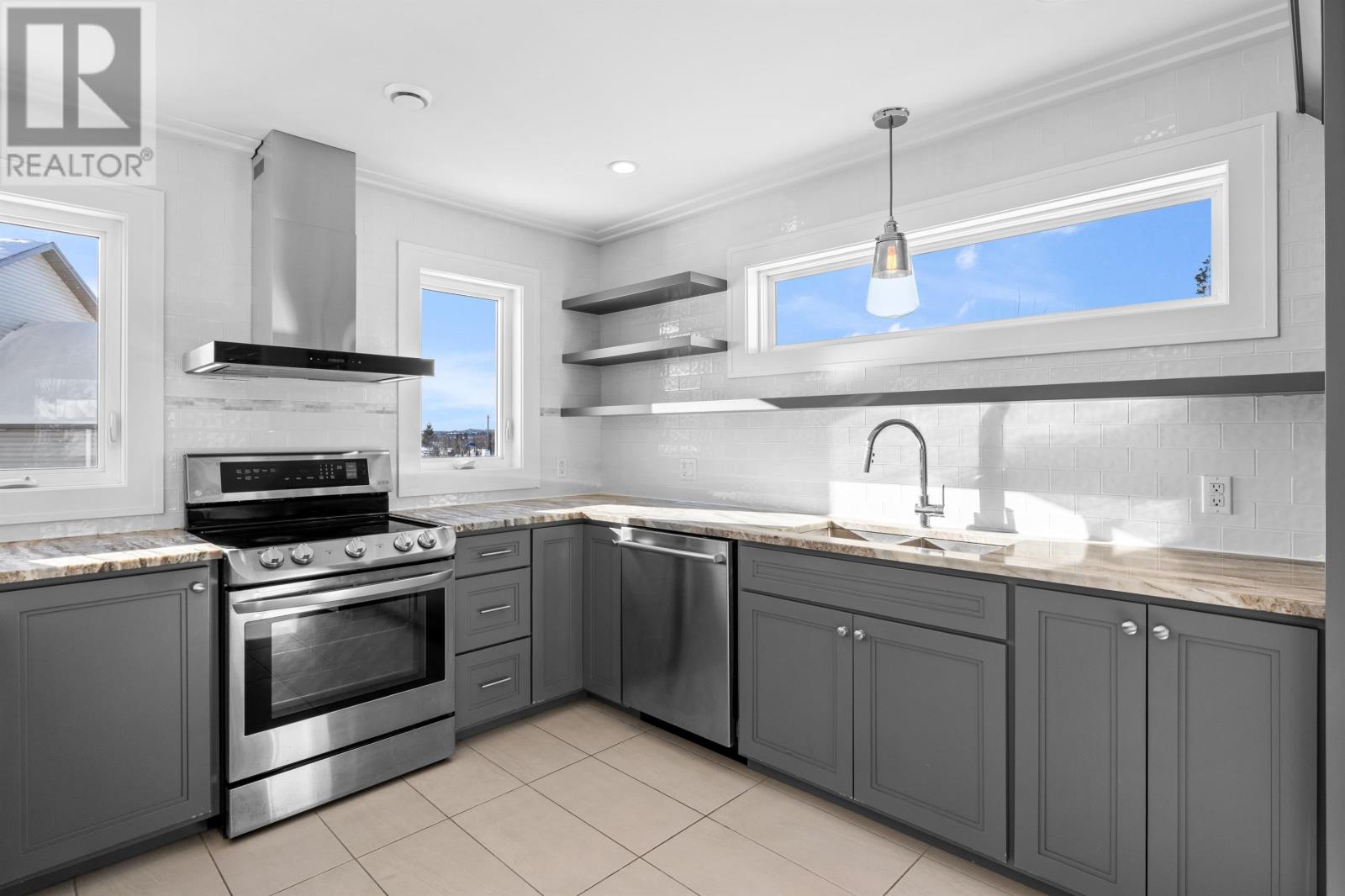 39 Chancellor Street, Charlottetown, Prince Edward Island  C1E 0G1 - Photo 10 - 202602378