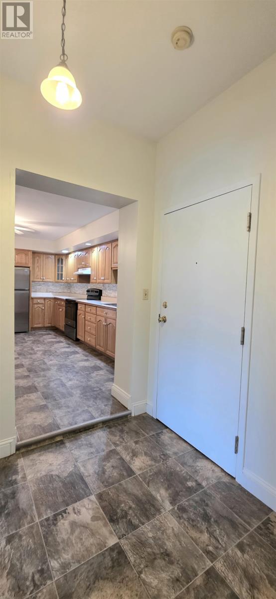 3 2-202 Euston, Charlottetown, Prince Edward Island  C1A 1W8 - Photo 6 - 202602459