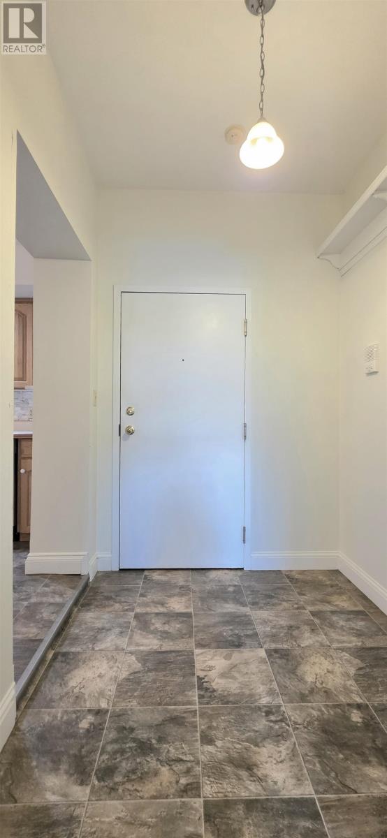 3 2-202 Euston, Charlottetown, Prince Edward Island  C1A 1W8 - Photo 7 - 202602459