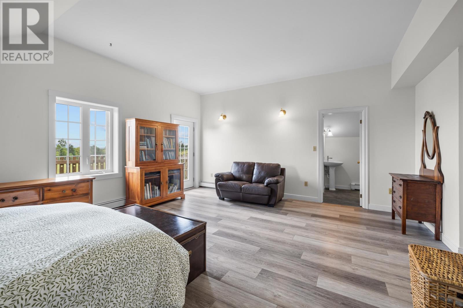 653 Clyde River Road, Clyde River, Prince Edward Island  C0A 1H1 - Photo 18 - 202602601