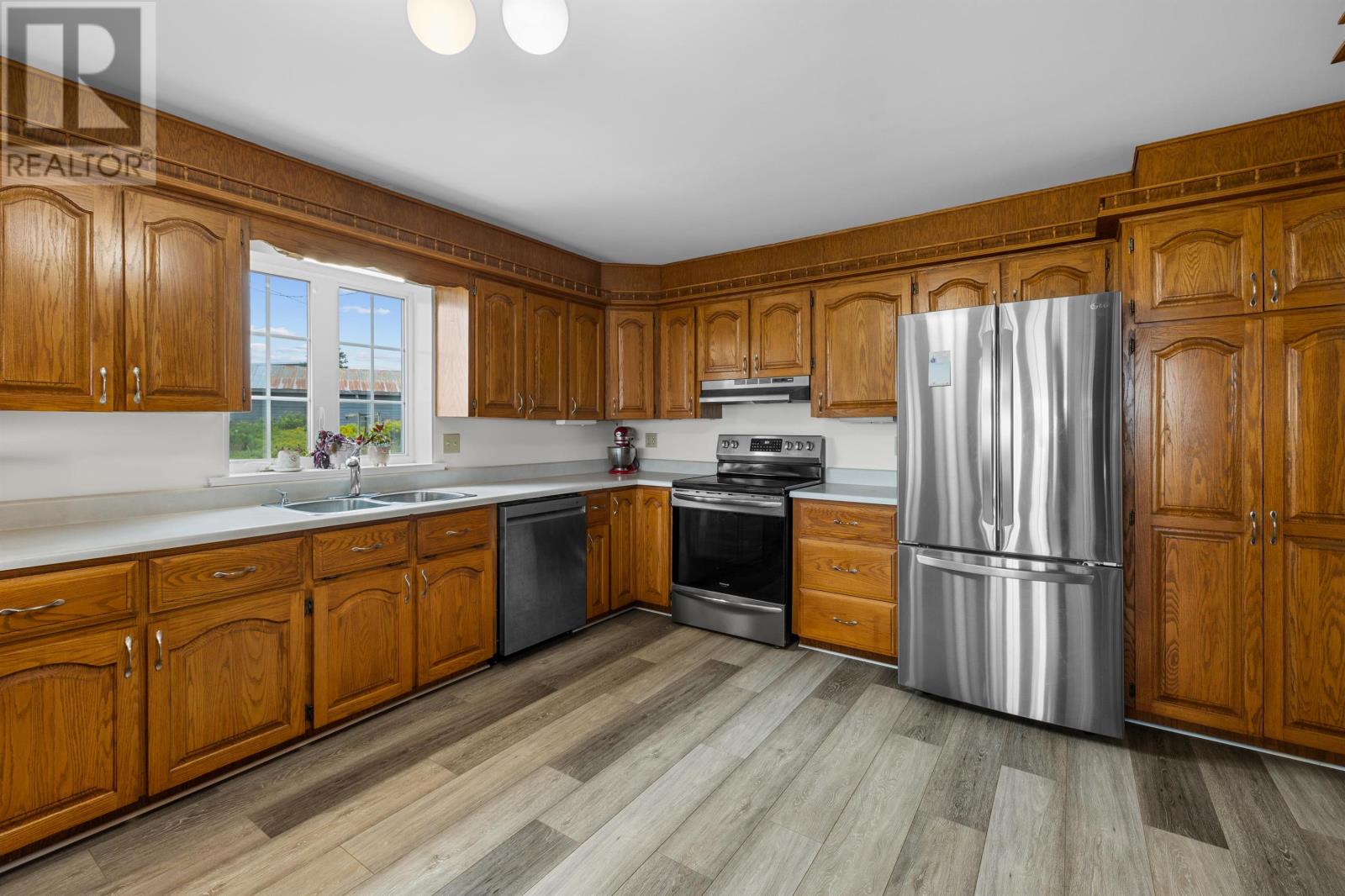 653 Clyde River Road, Clyde River, Prince Edward Island  C0A 1H1 - Photo 8 - 202602633