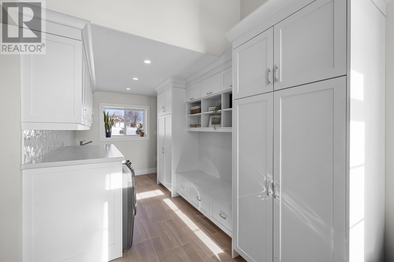 27 Queens Road, Cornwall, Prince Edward Island  C0A 1H8 - Photo 6 - 202602671