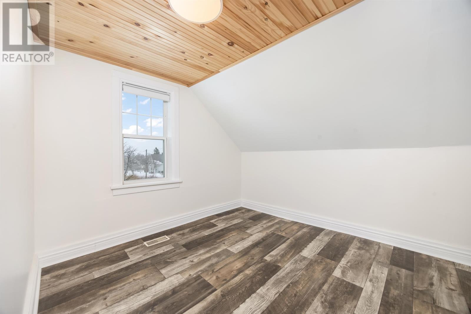 51 Pleasant Street, Kensington, Prince Edward Island  C0B 1M0 - Photo 19 - 202602672