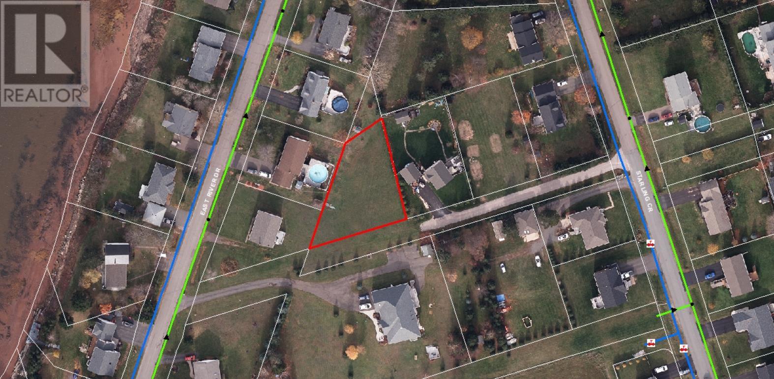 18 Starling Crescent, Stratford, Prince Edward Island  C1B 2E6 - Photo 1 - 202602705