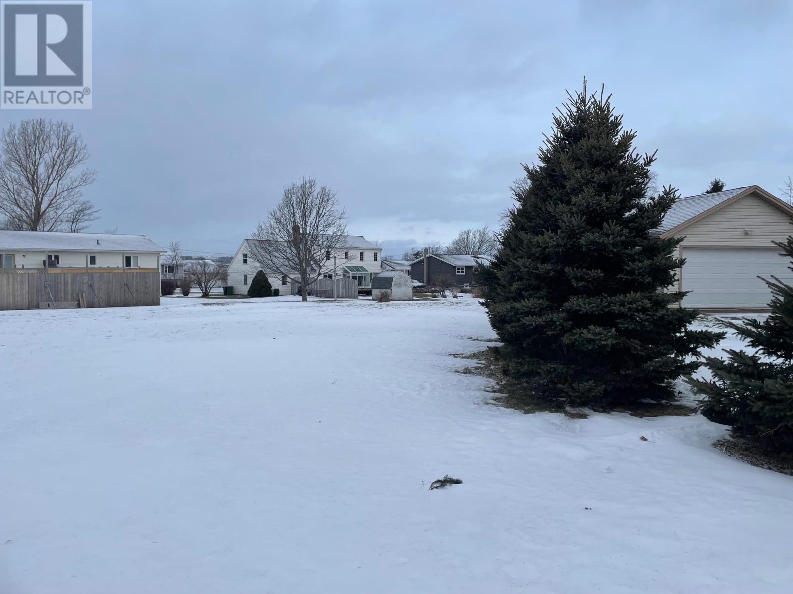 18 Starling Crescent, Stratford, Prince Edward Island  C1B 2E6 - Photo 4 - 202602705