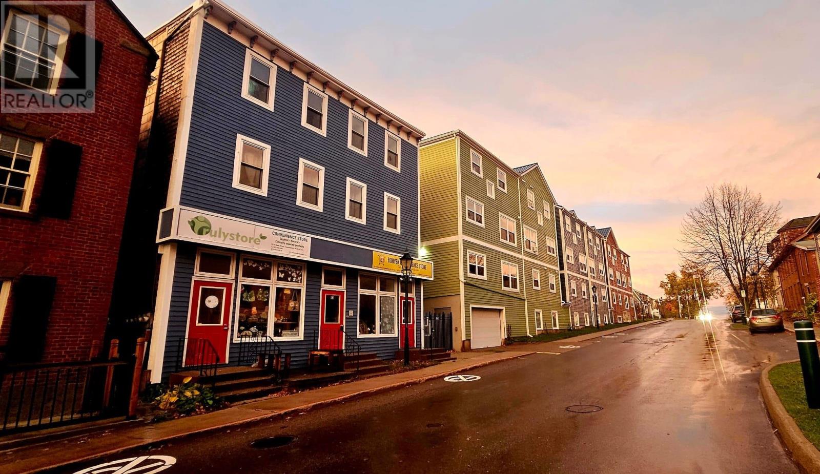 93 Water Street, Charlottetown, Prince Edward Island  C0A 1A5 - Photo 2 - 202602727