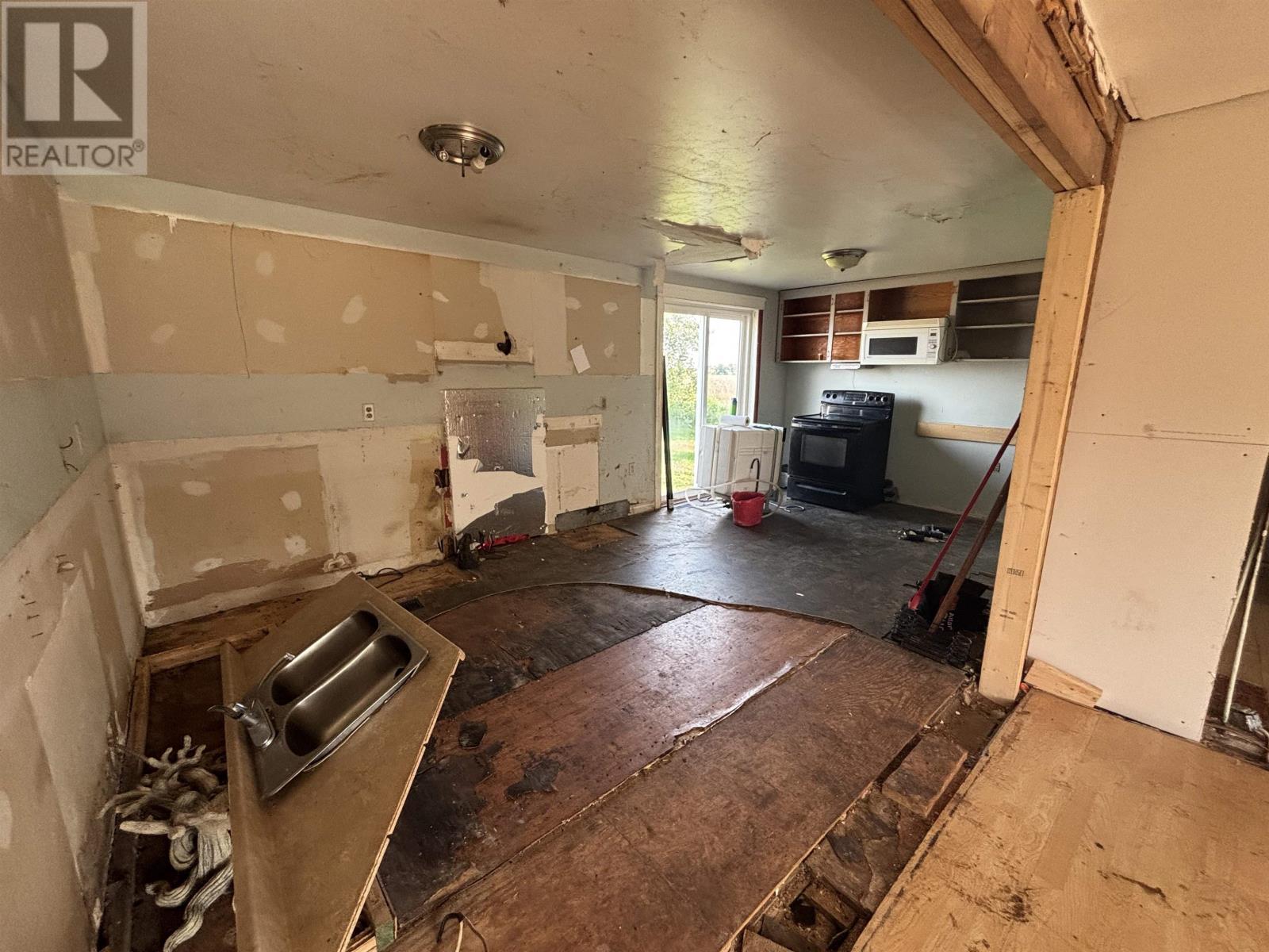 2880 Trans Canada Highway, North Bedeque, Prince Edward Island  C1N 4J9 - Photo 9 - 202602871