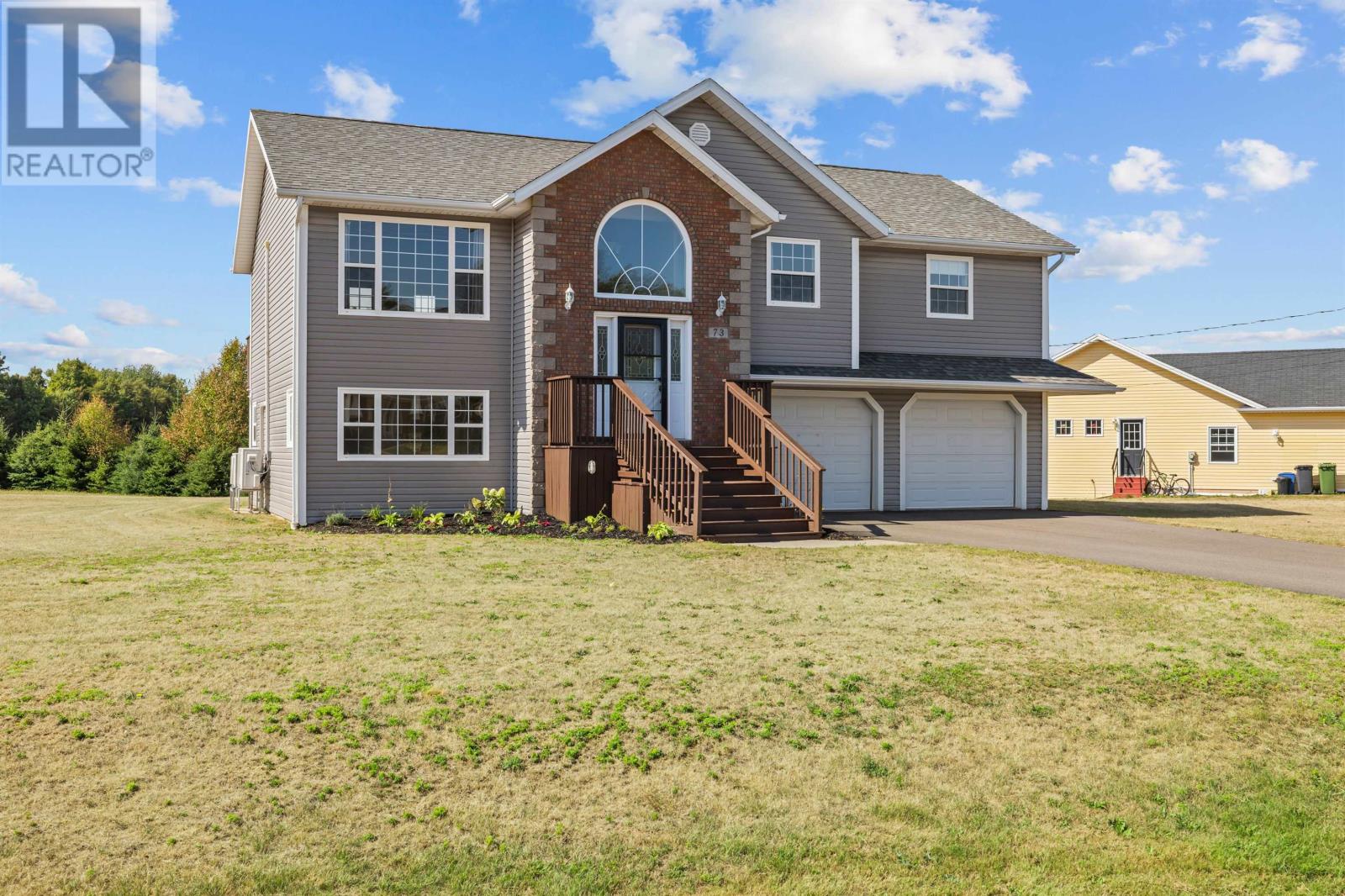 73 Bonavista Avenue, Stratford, Prince Edward Island  C1B 0E5 - Photo 3 - 202602911