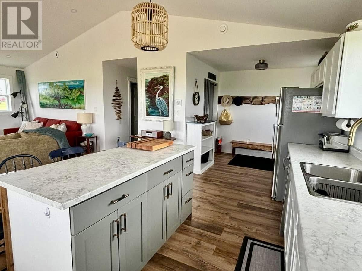 38 Basinview Crescent, Darnley, Prince Edward Island  C0B 1M0 - Photo 12 - 202603060