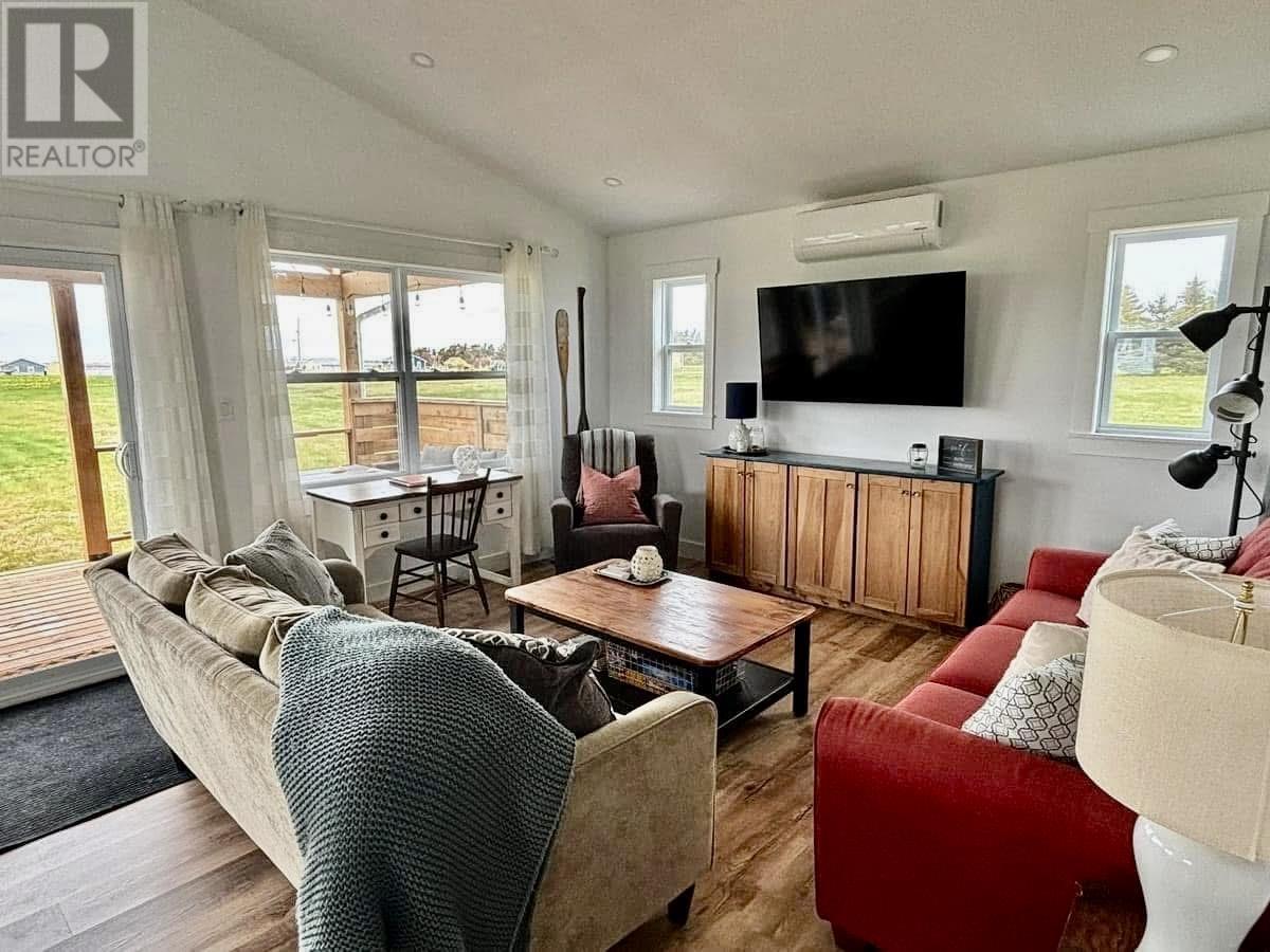 38 Basinview Crescent, Darnley, Prince Edward Island  C0B 1M0 - Photo 6 - 202603060