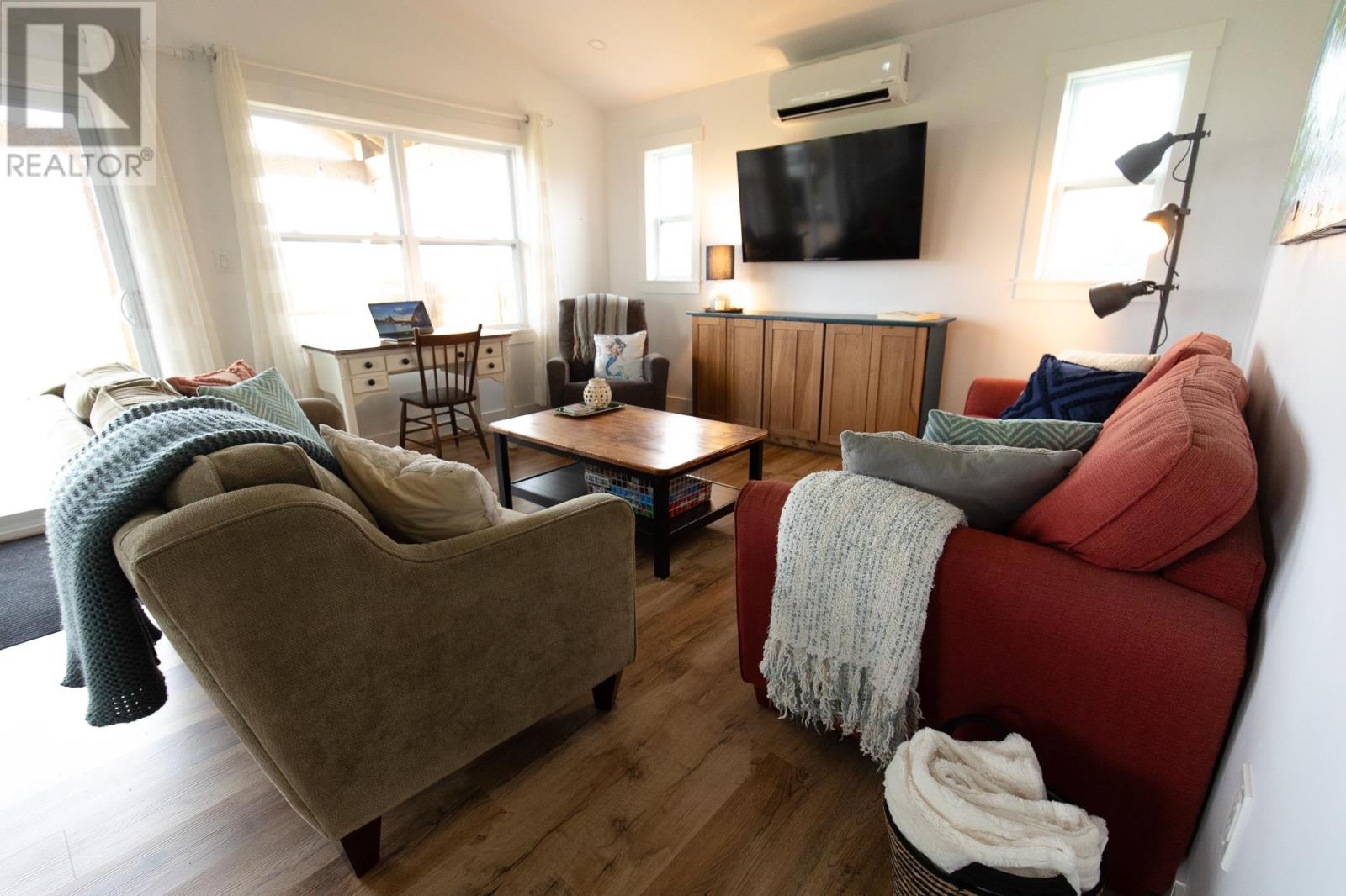 38 Basinview Crescent, Darnley, Prince Edward Island  C0B 1M0 - Photo 7 - 202603060