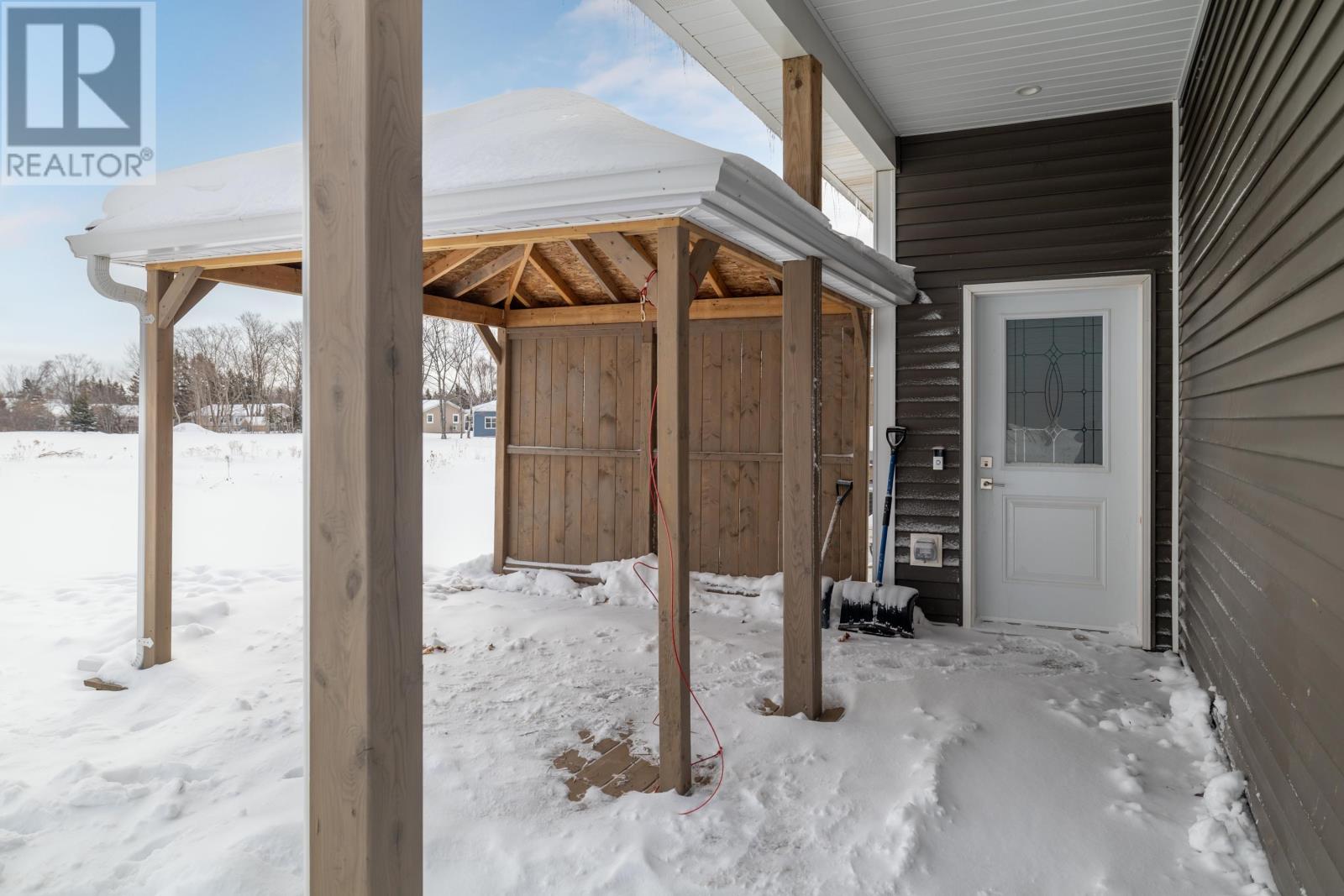 90 Macrae Drive, Charlottetown, Prince Edward Island  C1C 0S5 - Photo 48 - 202603163