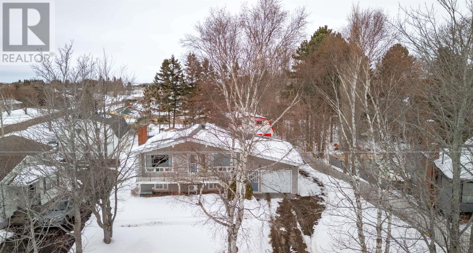 21 Glenn Drive, Summerside, Prince Edward Island  C1N 4M3 - Photo 2 - 202603215