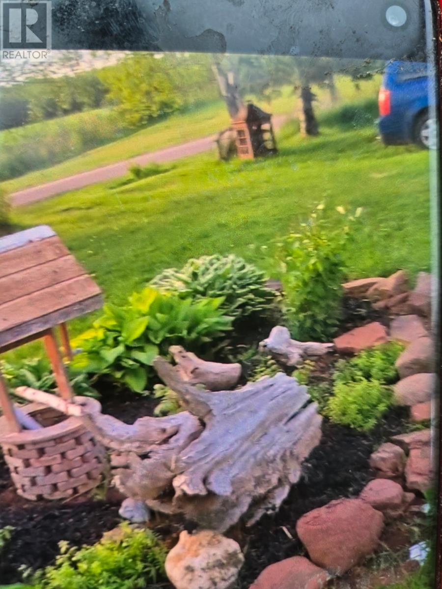 651 Higgins Road, St. Gilbert, Prince Edward Island  C0B 2E0 - Photo 4 - 202603228