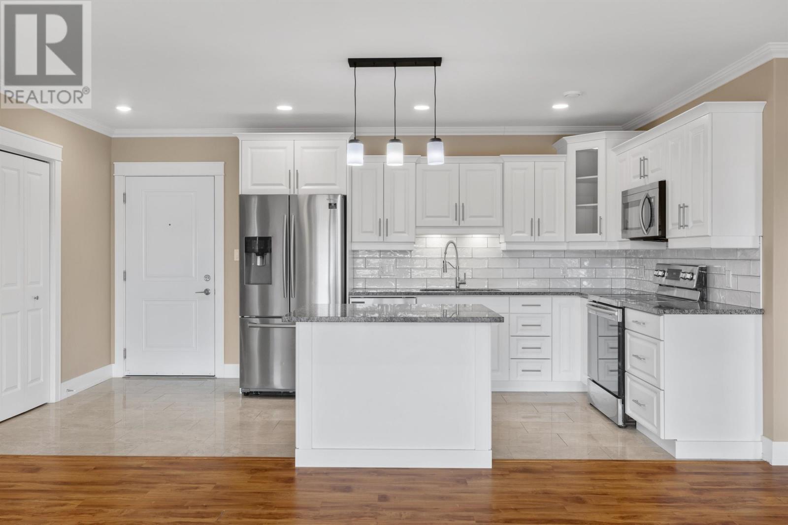 Unit 210 210 Shakespeare Drive, Stratford, Prince Edward Island  C1B 4B7 - Photo 5 - 202603270