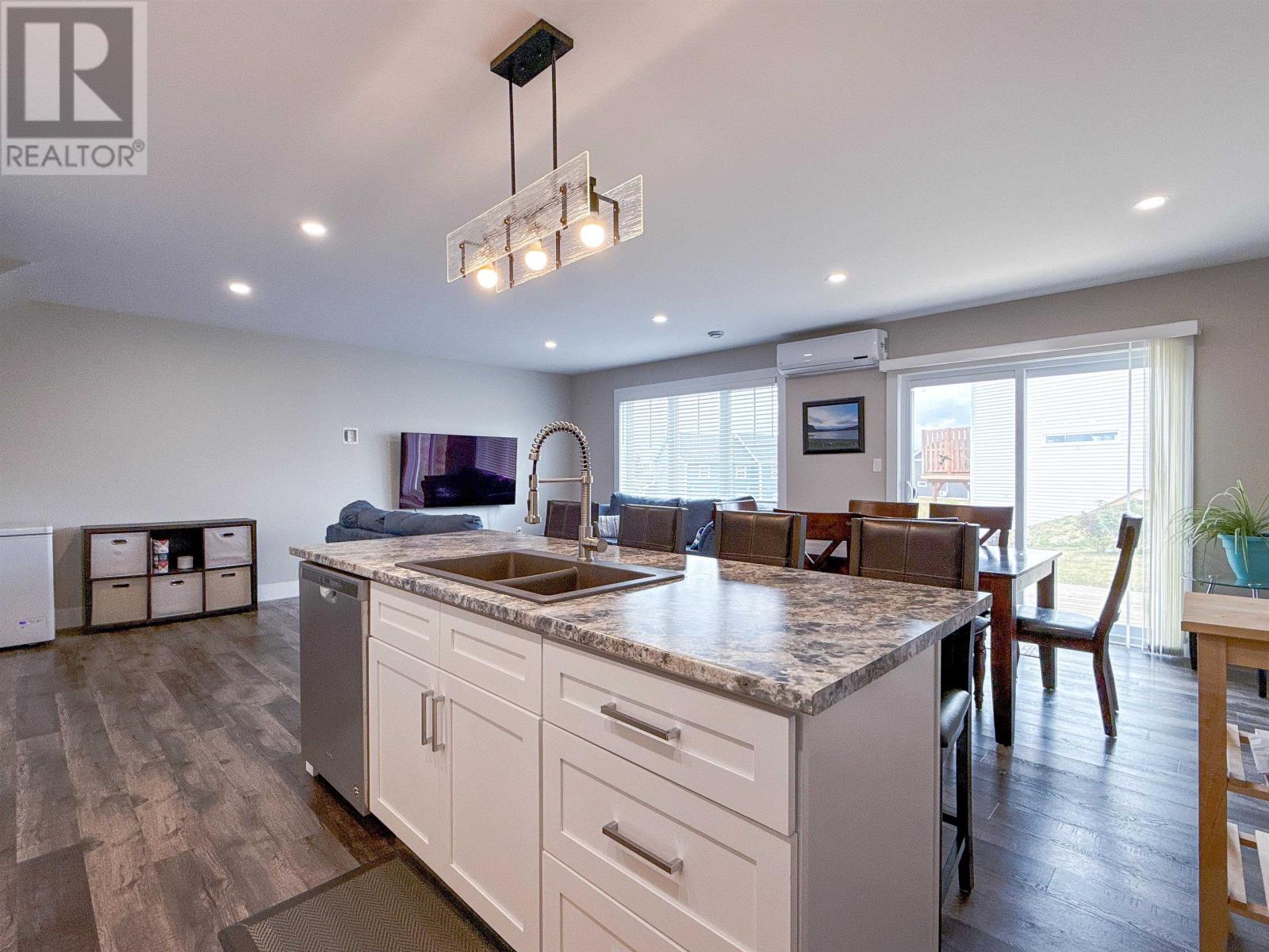 13 Gilbert Drive, Charlottetown, Prince Edward Island  C1C 0W2 - Photo 12 - 202603364