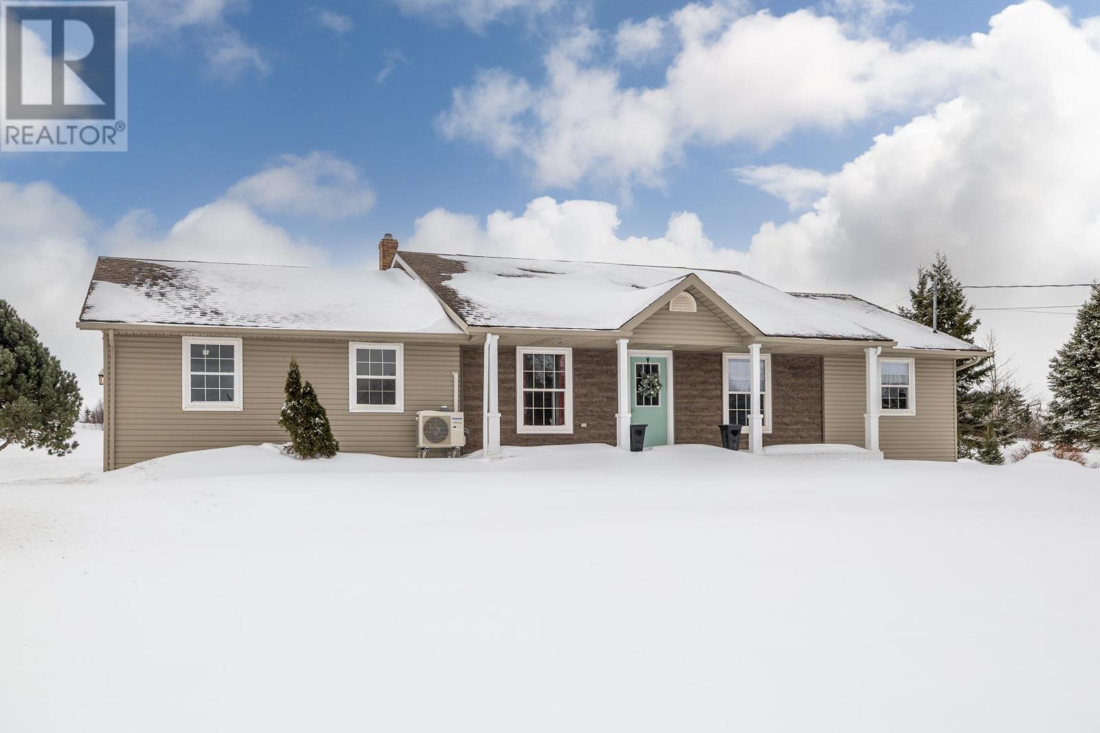 1029 East Suffolk Road, Suffolk, Prince Edward Island  C1C 0G4 - Photo 1 - 202603467