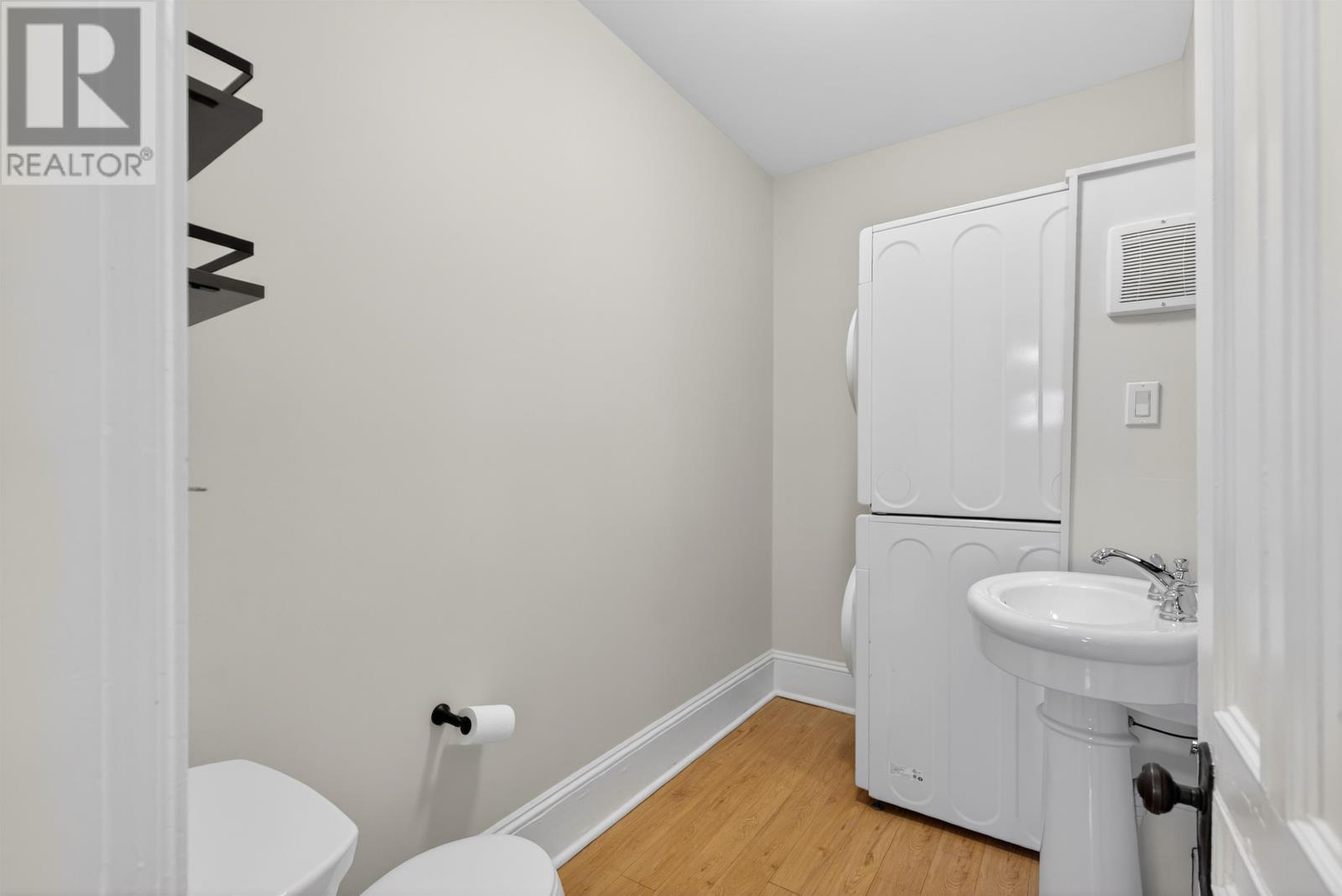 361-363 Queen Street, Charlottetown, Prince Edward Island  C1A 4C7 - Photo 37 - 202603500