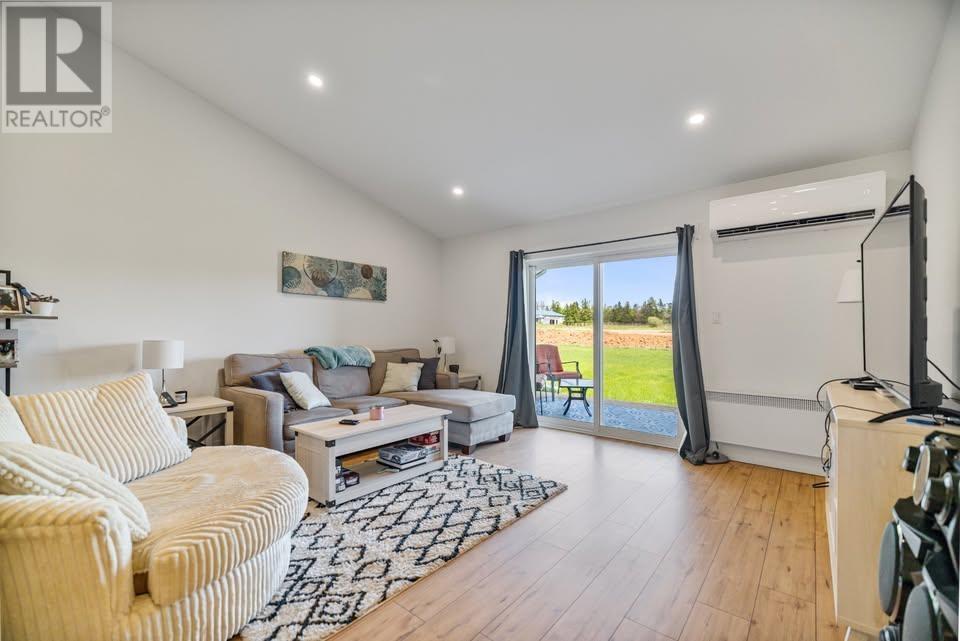 20 Beech Hill Avenue, East Royalty, Prince Edward Island  C1C 0S4 - Photo 5 - 202603511