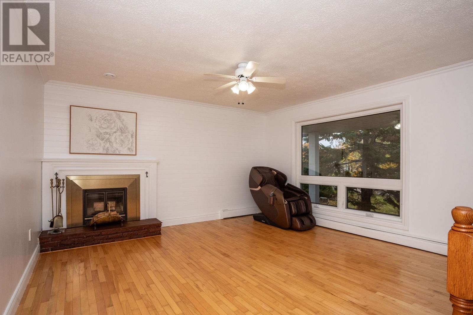 7 Crestview Drive, Charlottetown, Prince Edward Island  C1E 1N4 - Photo 5 - 202603597