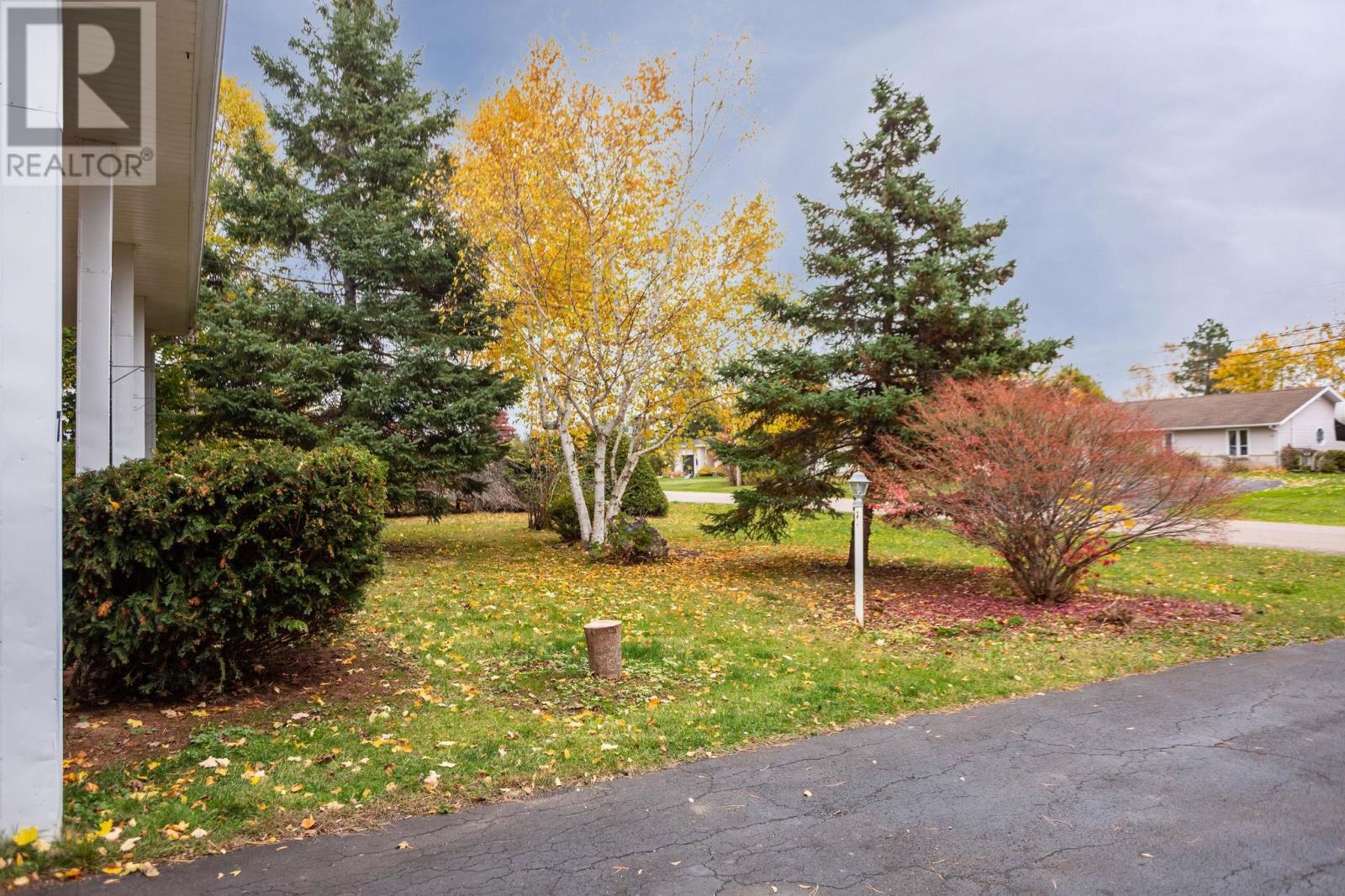 7 Crestview Drive, Charlottetown, Prince Edward Island  C1E 1N4 - Photo 50 - 202603597