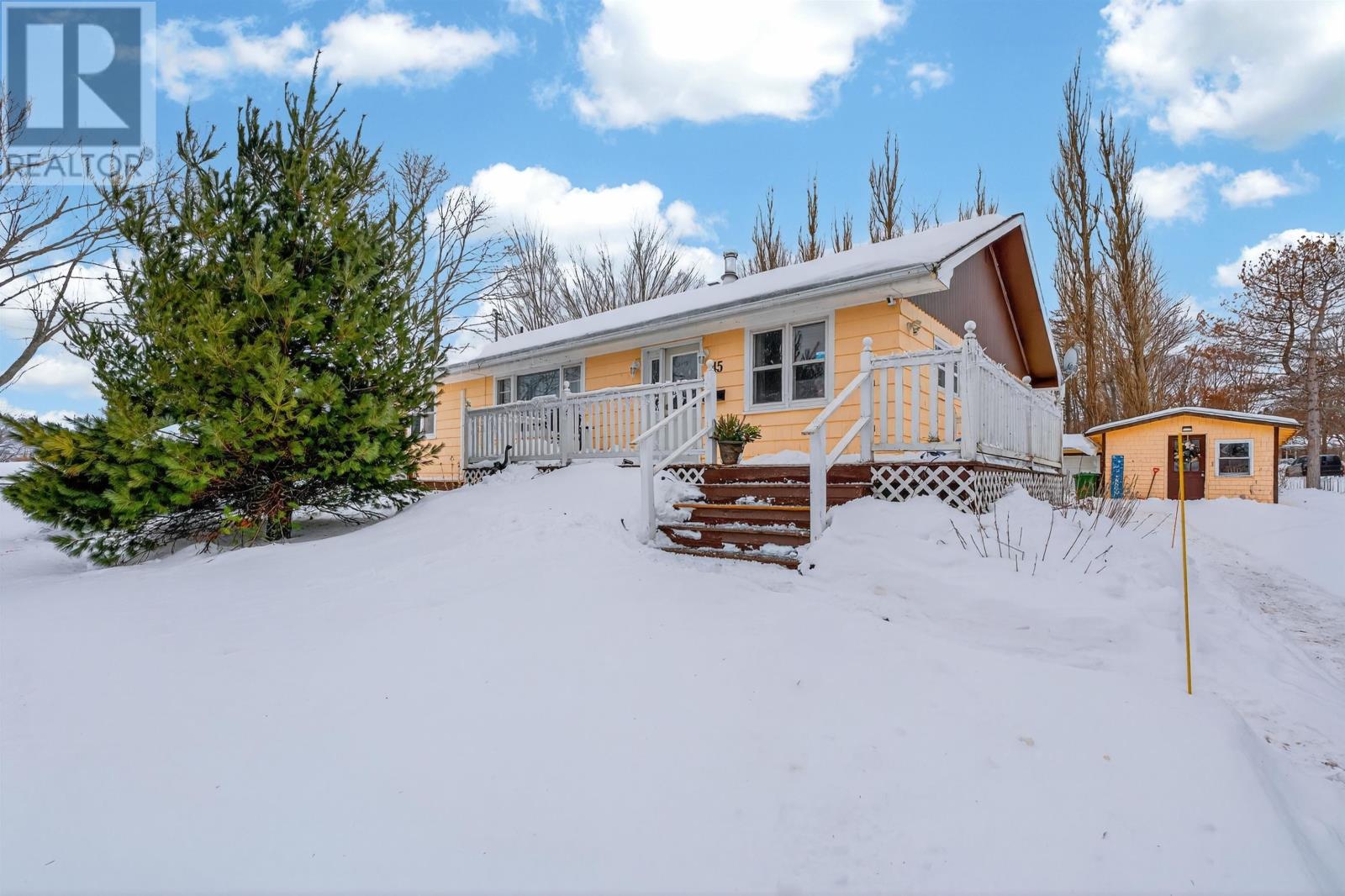 45 Meadowbank Road, Cornwall, Prince Edward Island