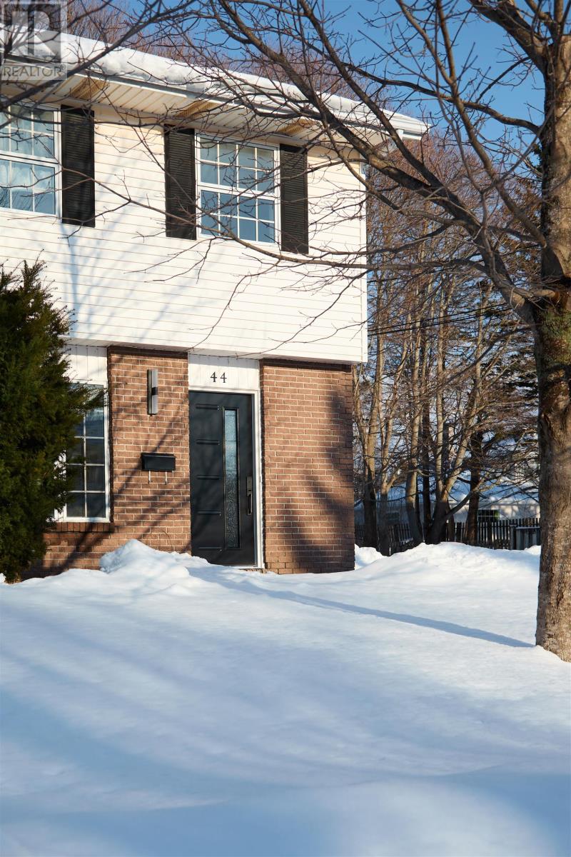 44 Westwood Crescent, Brighton, Prince Edward Island  C1A 2S9 - Photo 3 - 202603628