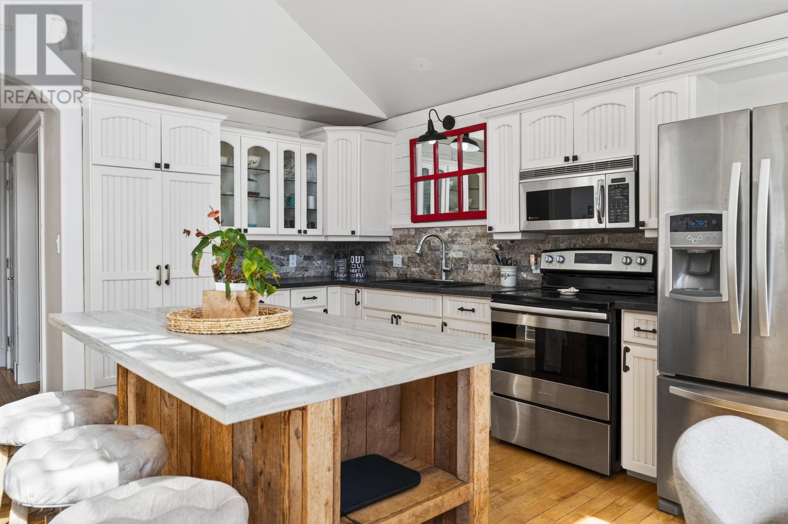 22 Dorothy Avenue, Stratford, Prince Edward Island  C1B 1N1 - Photo 24 - 202603646