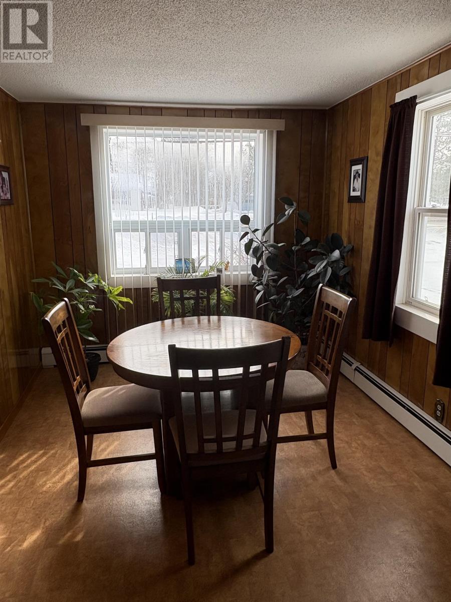 35 Main Drive, Miscouche, Prince Edward Island  C0B 1T0 - Photo 11 - 202603657