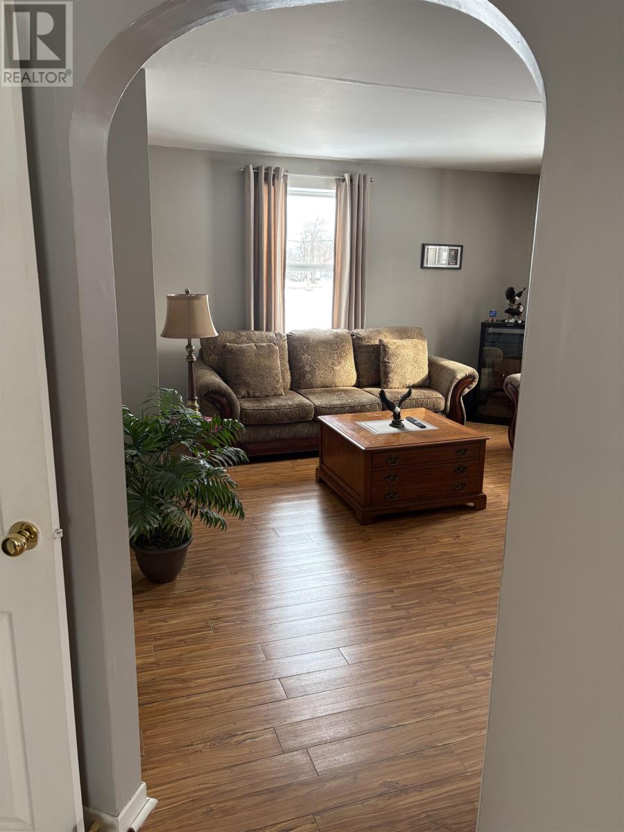 35 Main Drive, Miscouche, Prince Edward Island  C0B 1T0 - Photo 12 - 202603657