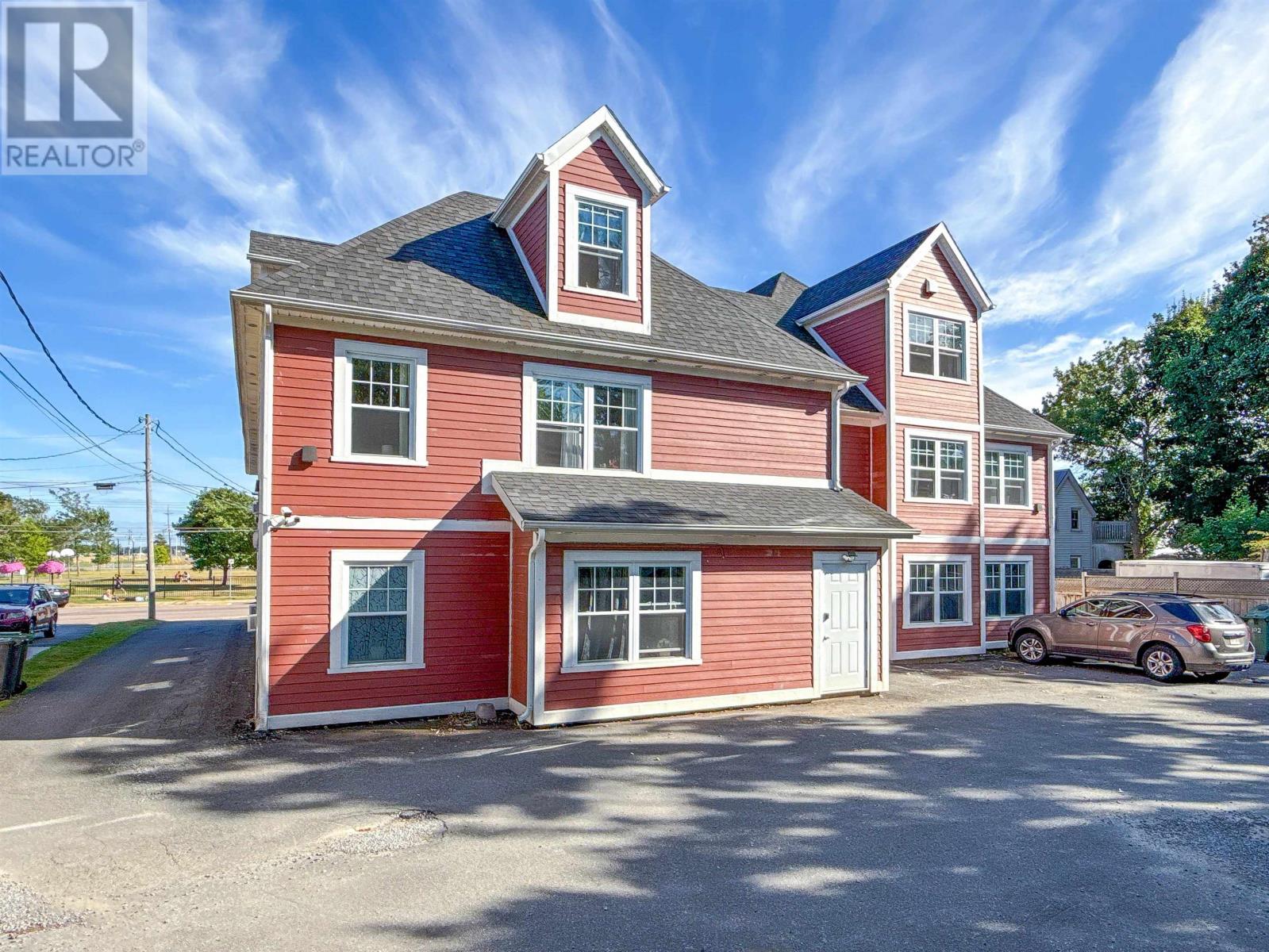 343 Kent Street, Charlottetown, Prince Edward Island  C1B 1M8 - Photo 11 - 202603706