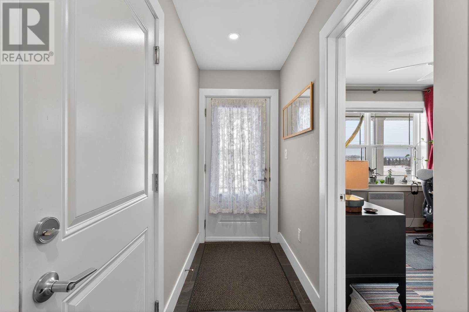 69 East Royalty Road, Charlottetown, Prince Edward Island  C1C 0B1 - Photo 5 - 202603715