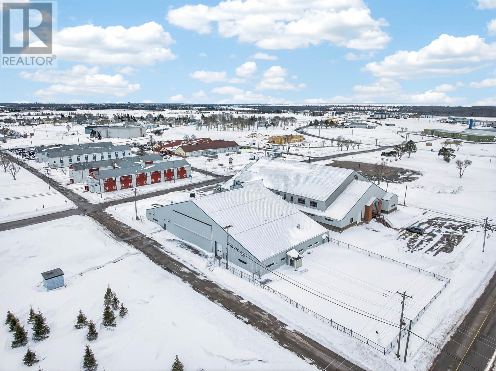 38 Ashwood Avenue, Summerside, Prince Edward Island  C0B 2A0 - Photo 2 - 202603720